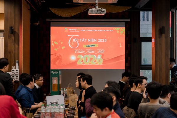 Tiệc tất niên 2025