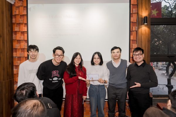 Tiệc tất niên 2025